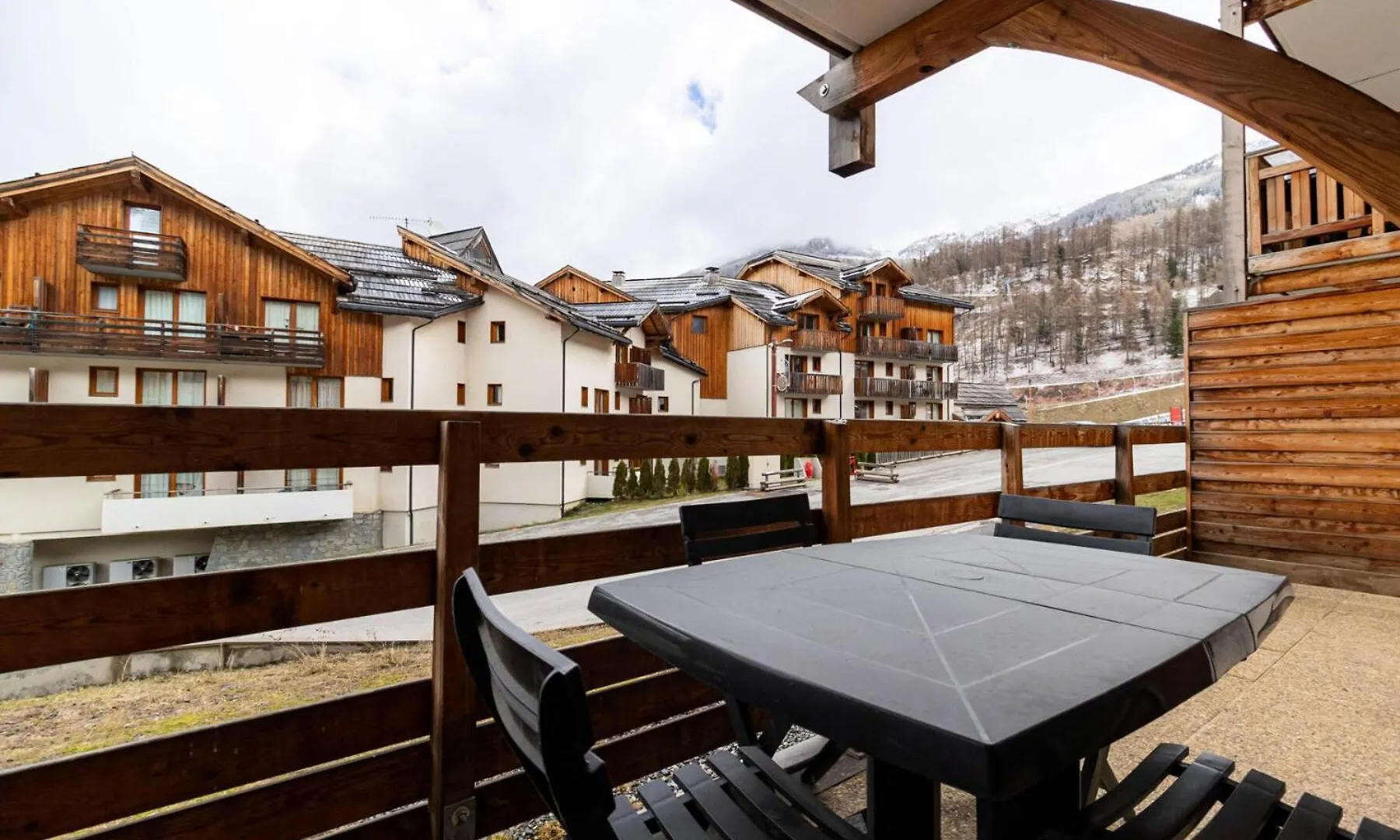 Residence Le Balcon Des Airelles - Appartement Calme Au Coeur Des Orres 1800 Mae-6694 Les Orres França